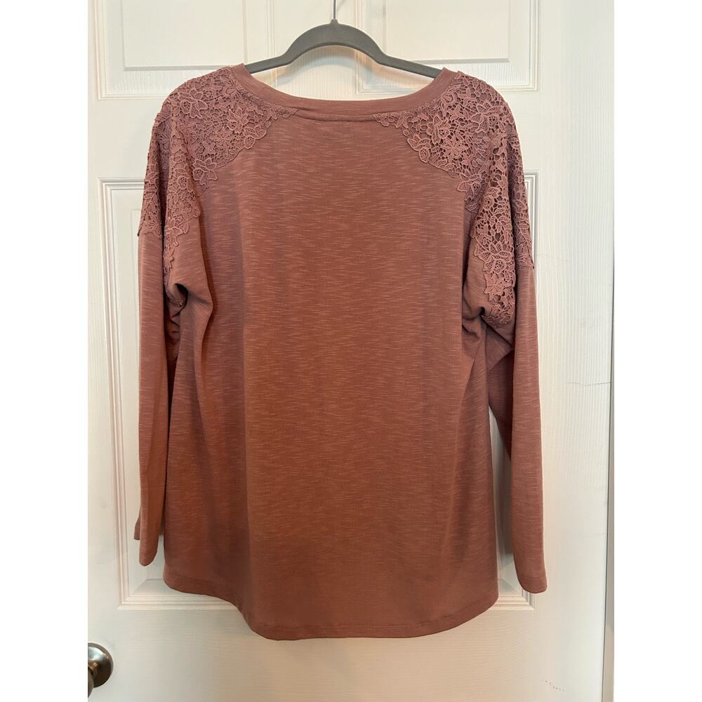 Lane Bryant pink long sleeve shirt with lace detail, Size 14/16 - Picture 5 of 7